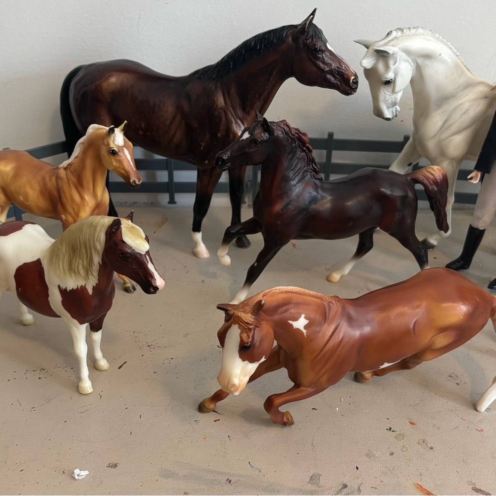 Breyer Horse Playset - Brown, White, Black